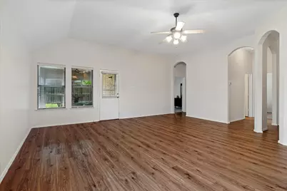 609 Lake Point Drive, Little Elm, TX 75068 - Photo 6