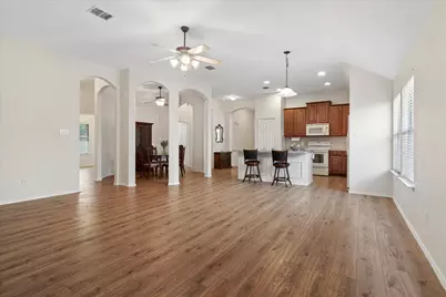 609 Lake Point Drive, Little Elm, TX 75068 - Photo 8