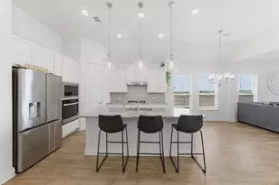 6001 Mountain Ldg Dr, Fort Worth, TX 76179 - Photo 6