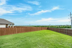 6001 Mountain Ldg Dr, Fort Worth, TX 76179 - Photo 32