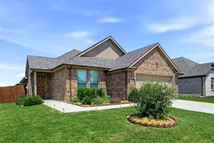 3017 Cliffview Dr, Sanger, TX 76266 - Photo 1