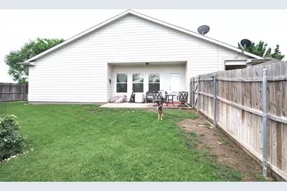 7512 Howling Coyote Lane, Fort Worth, TX 76131 - Photo 18
