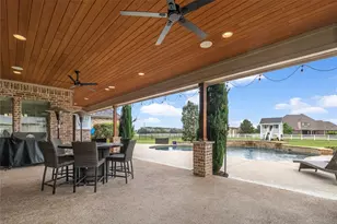 1523 Velda Kay Ln, Fort Worth, TX 76052 - Photo 30