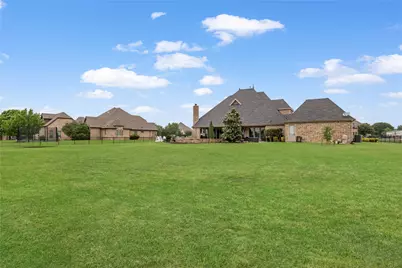 1523 Velda Kay Lane, Fort Worth, TX 76052 - Photo 32