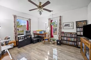 406 S Llano St, Whitney, TX 76692 - Photo 8