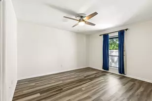 24 Legend Rd, Benbrook, TX 76132 - Photo 20