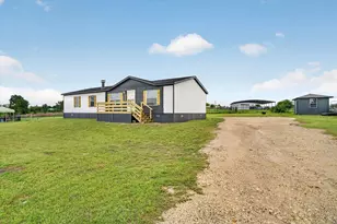 5803 Kentucky St, Joshua, TX 76058 - Photo 6