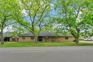 9616 Monticello Dr, Granbury, TX 76049 - Photo 4