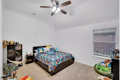8204 Wildrock Drive, Arlington, TX 76001 - Photo 22