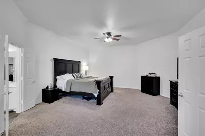 8204 Wildrock Drive, Arlington, TX 76001 - Photo 16