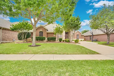 8204 Wildrock Drive, Arlington, TX 76001 - Photo 1