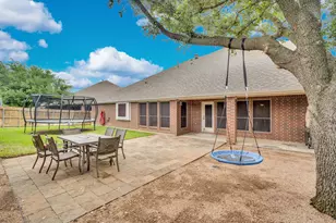 8204 Wildrock Dr, Arlington, TX 76001 - Photo 36