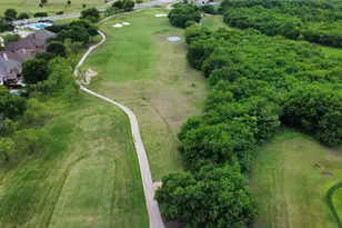 210 Victory Ln, Mansfield, TX 76063 - Photo 8