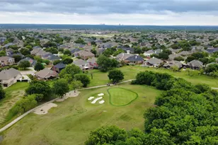 210 Victory Ln, Mansfield, TX 76063 - Photo 10