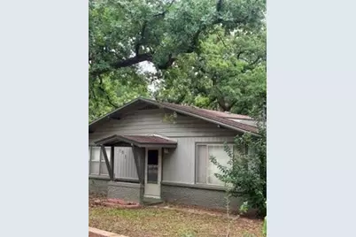 101 E 6th Street, Shady Shores, TX 76208 - Photo 2