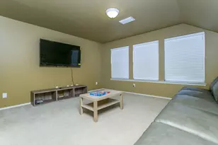 2615 Fox Creek Trail, Arlington, TX 76017 - Photo 12