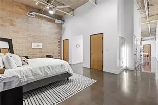 335 S Hall St, Dallas, TX 75226 - Photo 22