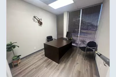 805 Avenue H, Arlington, TX 76011 - Photo 1