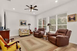 4605 Eagle Nest Ct, Granbury, TX 76048 - Photo 16