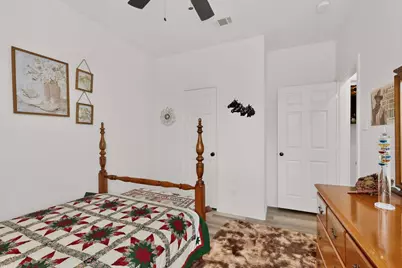 4605 Eagle Nest Court, Granbury, TX 76048 - Photo 26