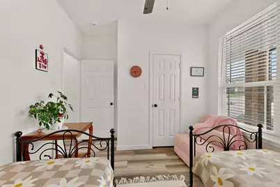 4605 Eagle Nest Court, Granbury, TX 76048 - Photo 30