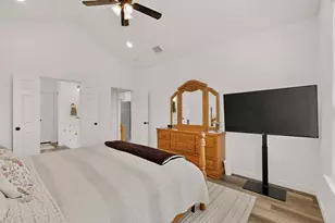 4605 Eagle Nest Ct, Granbury, TX 76048 - Photo 24
