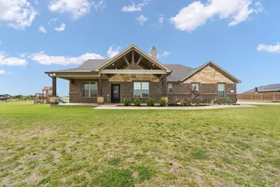 3401 Chinaberry Lane, Joshua, TX 76058 - Photo 6
