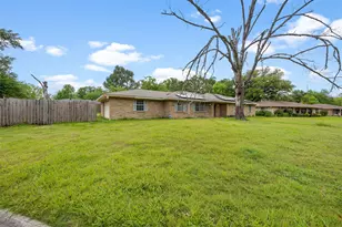 536 Forrest Ln, Corsicana, TX 75110 - Photo 4