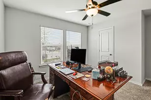 513 Bronze Cir W, Springtown, TX 76082 - Photo 10