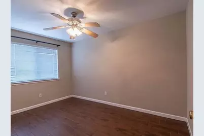 816 W Colony Drive, Arlington, TX 76001 - Photo 16