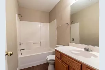 816 W Colony Drive, Arlington, TX 76001 - Photo 18