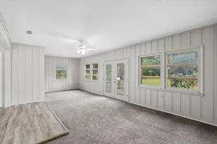 206 S Davis Dr, Arlington, TX 76013 - Photo 12