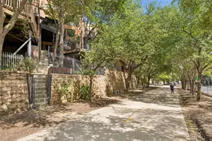 2911 Magnolia Hill Ct, Dallas, TX 75201 - Photo 6
