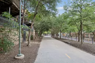 2911 Magnolia Hill Ct, Dallas, TX 75201 - Photo 32