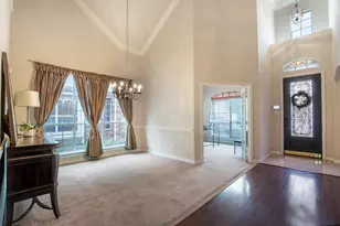 5115 Clydesdale Dr, Grand Prairie, TX 75052 - Photo 2