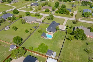 210 Southview Dr, Hudson Oaks, TX 76087 - Photo 32