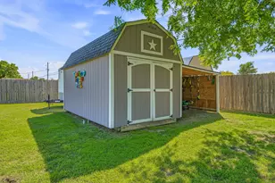 210 Southview Dr, Hudson Oaks, TX 76087 - Photo 28