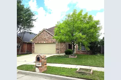 4407 Emerald Leaf Drive, Mansfield, TX 76063 - Photo 2