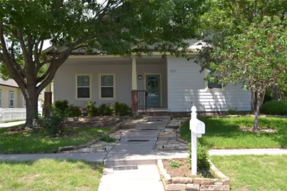709 Roberts Street, Denton, TX 76209 - Photo 2