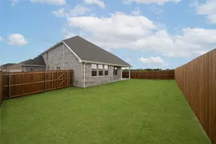 3104 Patrinia St, Royse City, TX 75189 - Photo 2