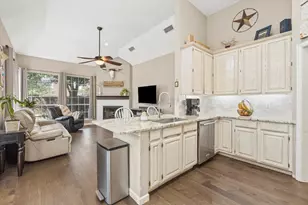 673 Nottingham Dr, Coppell, TX 75019 - Photo 10