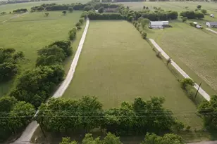 10609 County Rd 913, Godley, TX 76044 - Photo 2