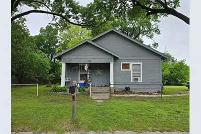 811 Mill Street, Gainesville, TX 76240 - Photo 1