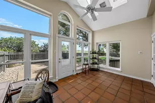1010 Chapman Rd, Crawford, TX 76638 - Photo 10