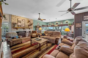 1010 Chapman Rd, Crawford, TX 76638 - Photo 8