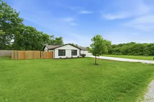 290 Old Spanish Trail, Valley View, TX 76272 - Photo 2