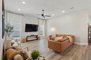 616 Charlotte Ln, Burleson, TX 76028 - Photo 14