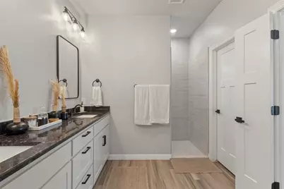 616 Charlotte Lane, Burleson, TX 76028 - Photo 22