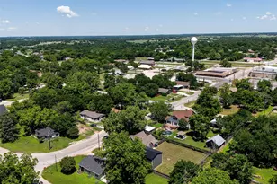 207 S Wickham St, Alvord, TX 76225 - Photo 24