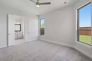 2700 Shady Br Ln, McKinney, TX 75071 - Photo 16